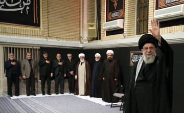 İnqilabın Ali Rəhbərinin şami-qəriban mərasiminə gəliş anının videosu